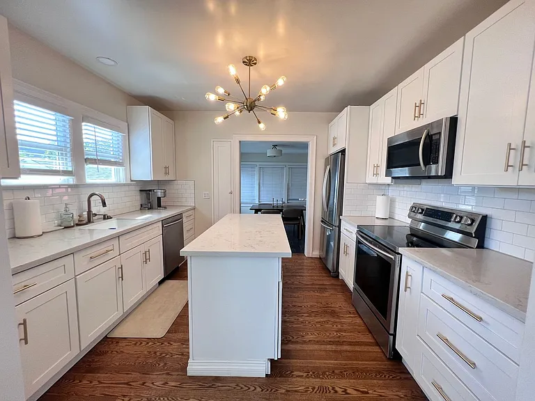 2355 Cherry St — Photo 28