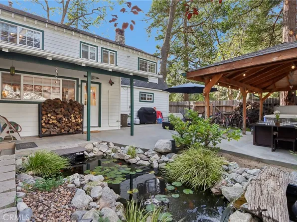 229 Hemlock Dr, Lake Arrowhead, CA 92352