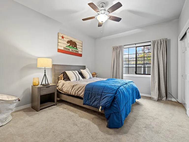 470 Eastin Dr — Photo 10