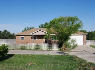 615 S Towns Rd, Garden City, KS 67846