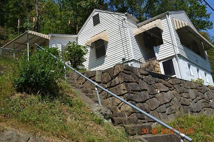1st image of 134 McKee Ave