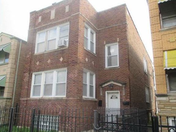 3rd image of 6215 S Seeley Ave