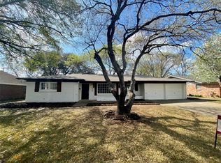 1970 Terbet Ln, Fort Worth, TX 76112