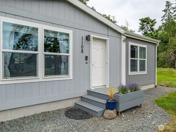 1108 Paul Avenue, Oak Harbor, WA 98277