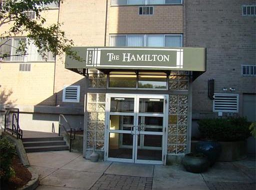 2nd image of 1025 Hancock St Unit 5K