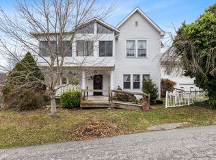406 Church Ave, Rocky Top, TN 37769