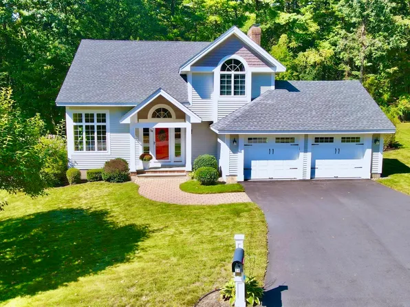 34 Village Xing, Fitchburg, MA 01420