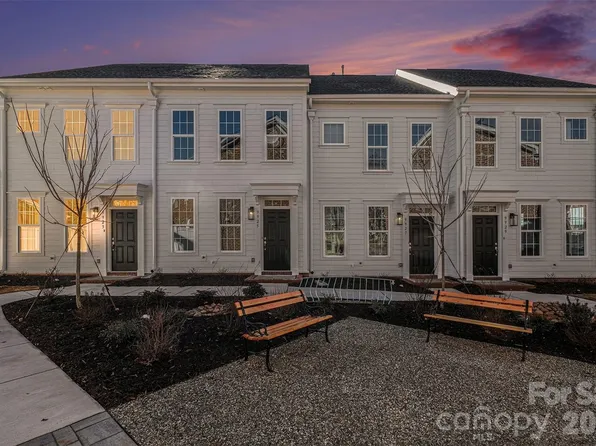9923 Ansonborough Sq #Orijcf, Huntersville, NC 28078