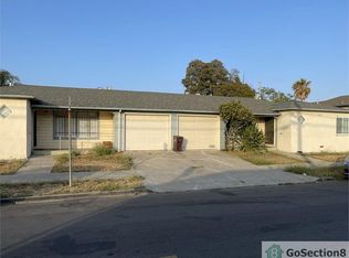 9608 Walnut St, Oakland, CA 94603
