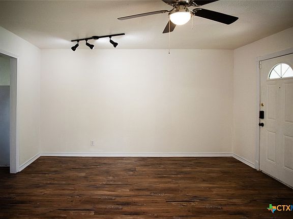4th image of 302 Patton Dr