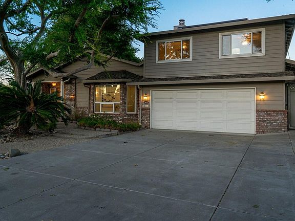 2nd image of 14836 Elton Dr