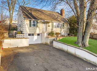 12 Sention Avenue, Norwalk, CT 06850