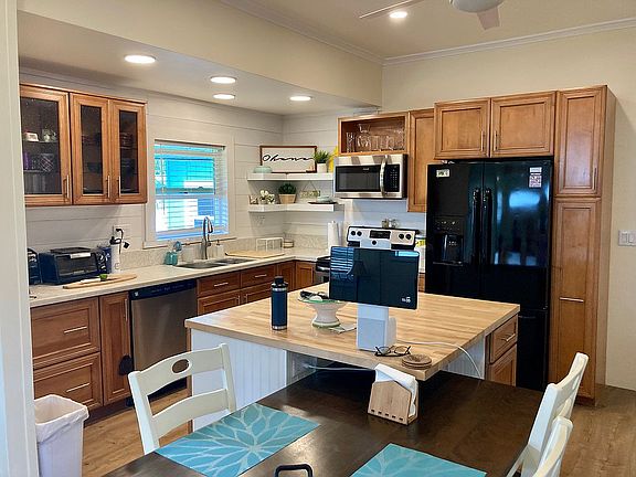 Kitchen with an island. 