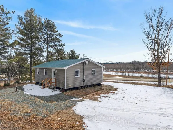 1056 Halcomb Rd, Southesk, NB E9E 1V5