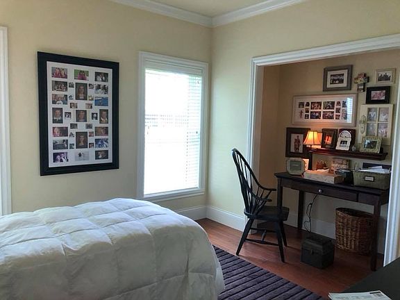 4th image of 9011 Stonecreek Cir
