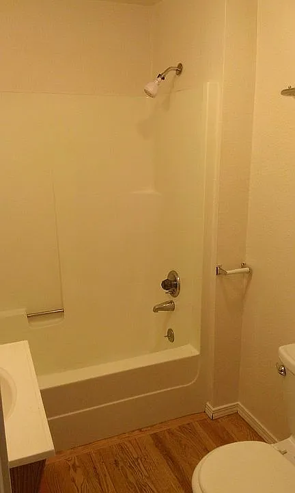 Full Bath