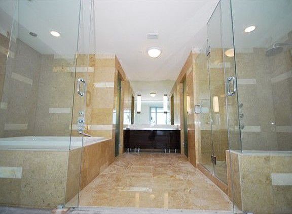 4th image of 3737 Collins Ave APT 203