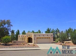 2504 Play Thru Dr SE, Deming, NM 88030