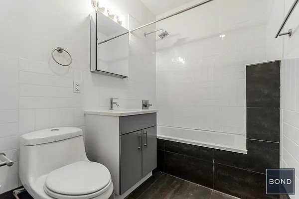 Rented by Bond New York | media 26