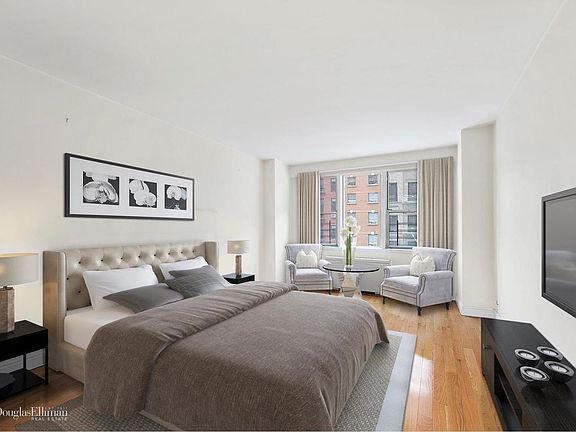 2nd image of 177 E 75th St APT 12C