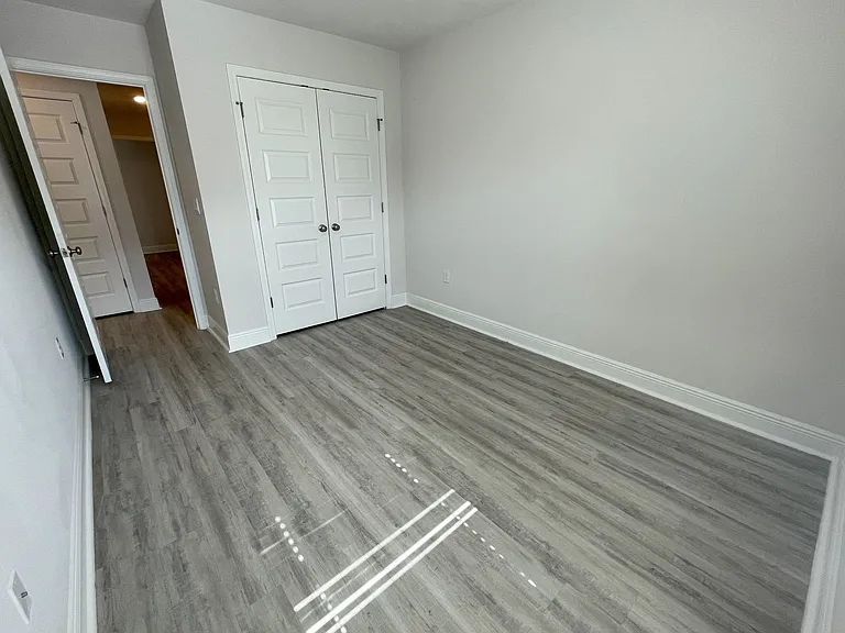 9815 Fowler Ave — Photo 27