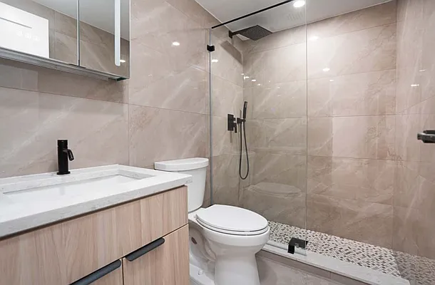 Rented by R New York | media 10