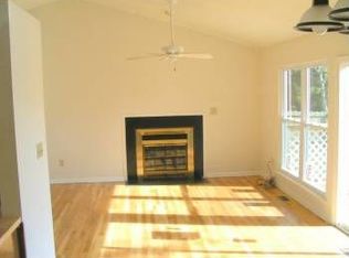 215 Plains View Rd, Williamsburg, VA 23188