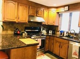 9-11 Bridge St #11, Newton, MA 02458