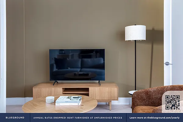 Rented by The Blueground | media 22