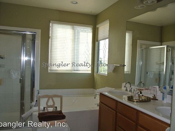 5th image of 4724 Driftwood Way