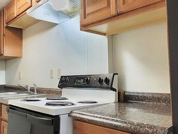 4th image of 930 N Ella St APT 8