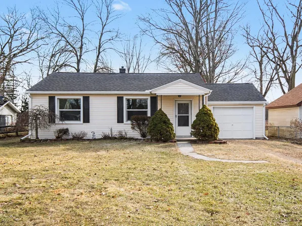 7134 Maplewood Dr, Temperance, MI 48182