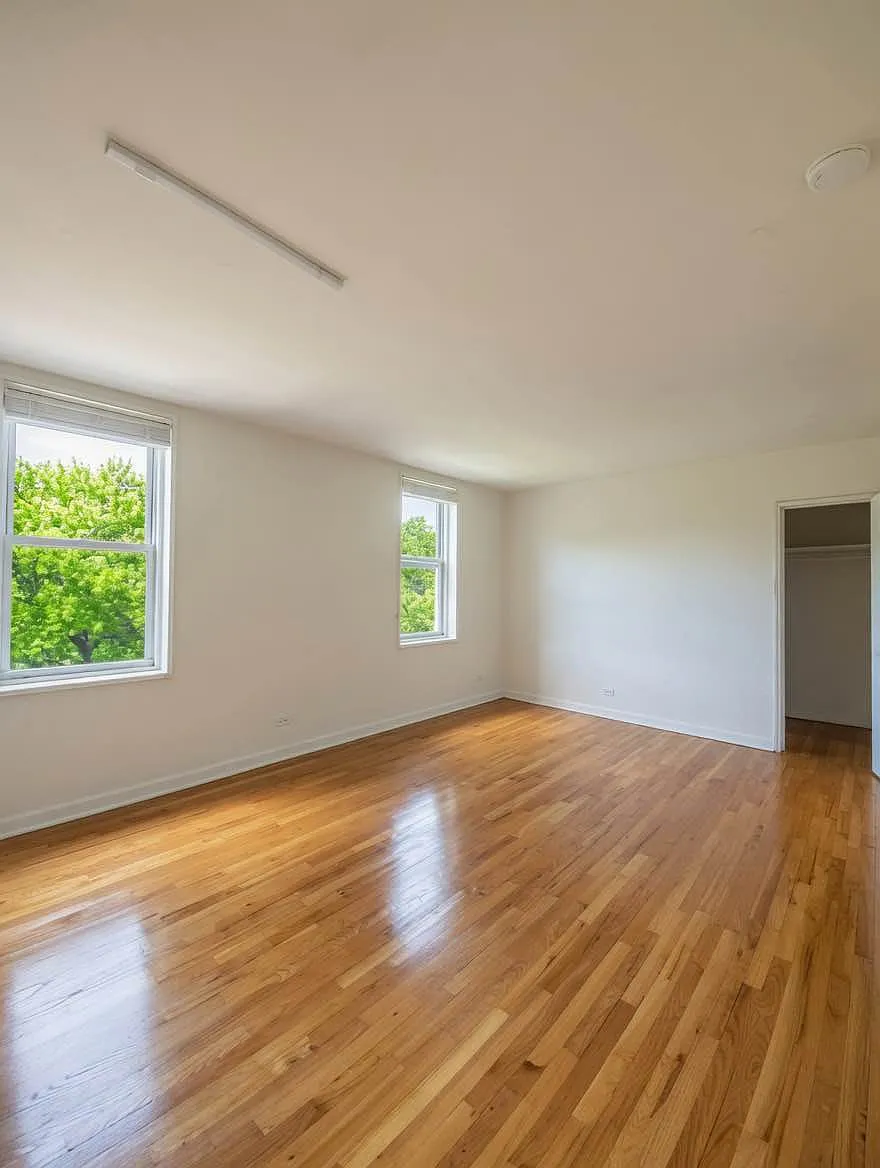 Building Photo - 55-05 Woodside Ave #723