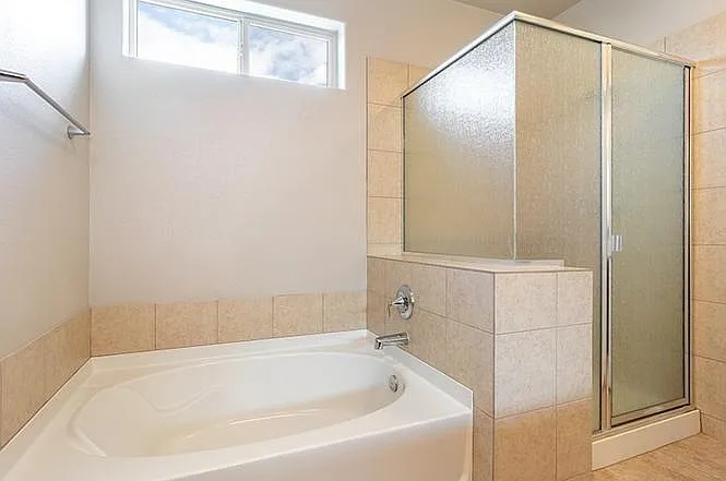 515 Papaya Dr — Photo 4
