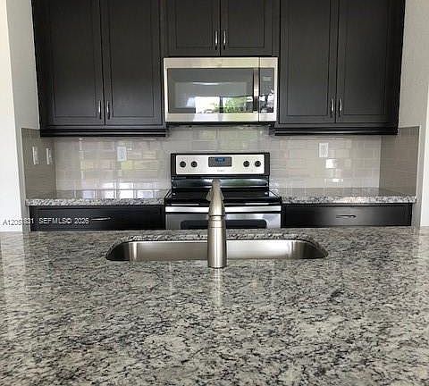 2nd image of 11566 SW 13th Ln