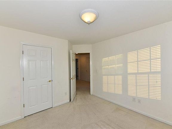 4th image of 1431 Leisure Lake Ln #1