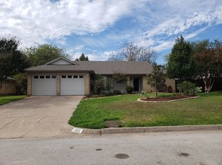 1002 Johnson St, Benbrook, TX 76126