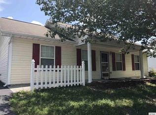 258 Red Bud Ln, Sevierville, TN 37876