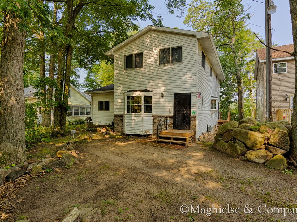1st image of 9637 S Peninsula Dr
