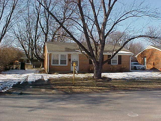 1st image of 3020 Strawbridge Pl