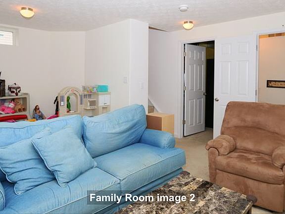 5th image of 605 Princeton Dr