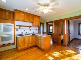 49 Dana Ave, Worcester, MA 01604