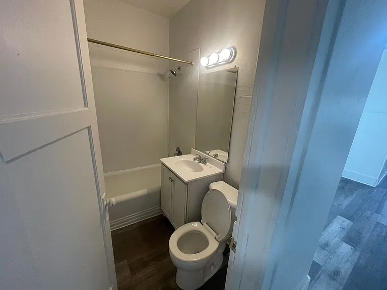 2148 S 25th St. (Duplex) — Photo 6