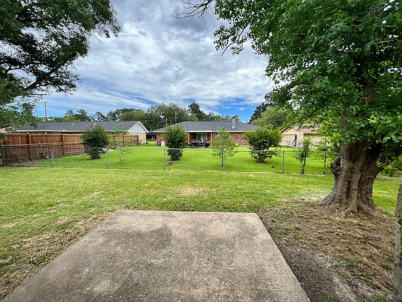 Large, fenced in back yard! It belongs exclusively this rental and is not shared!