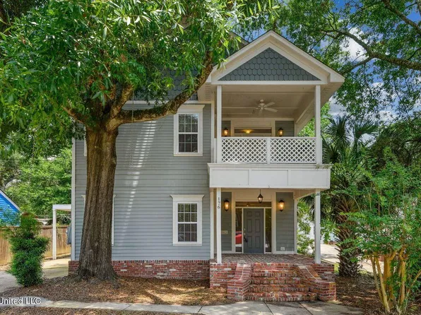 176 Acacia Ave, Biloxi, MS 39530