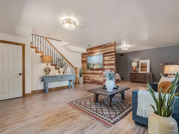 35251 Twin Oaks Rd, Julian, CA 92036