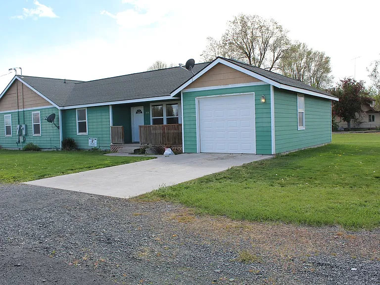 304 Willow St — Photo 27