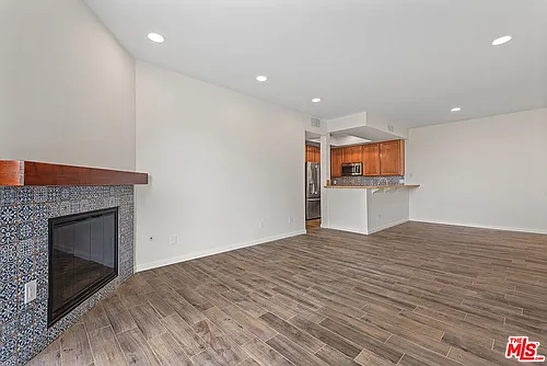 8707 Falmouth Ave #221 Photo 1