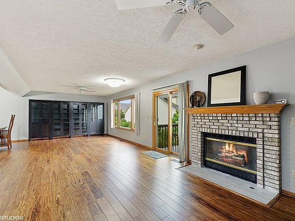 5th image of 1225 Green Ct