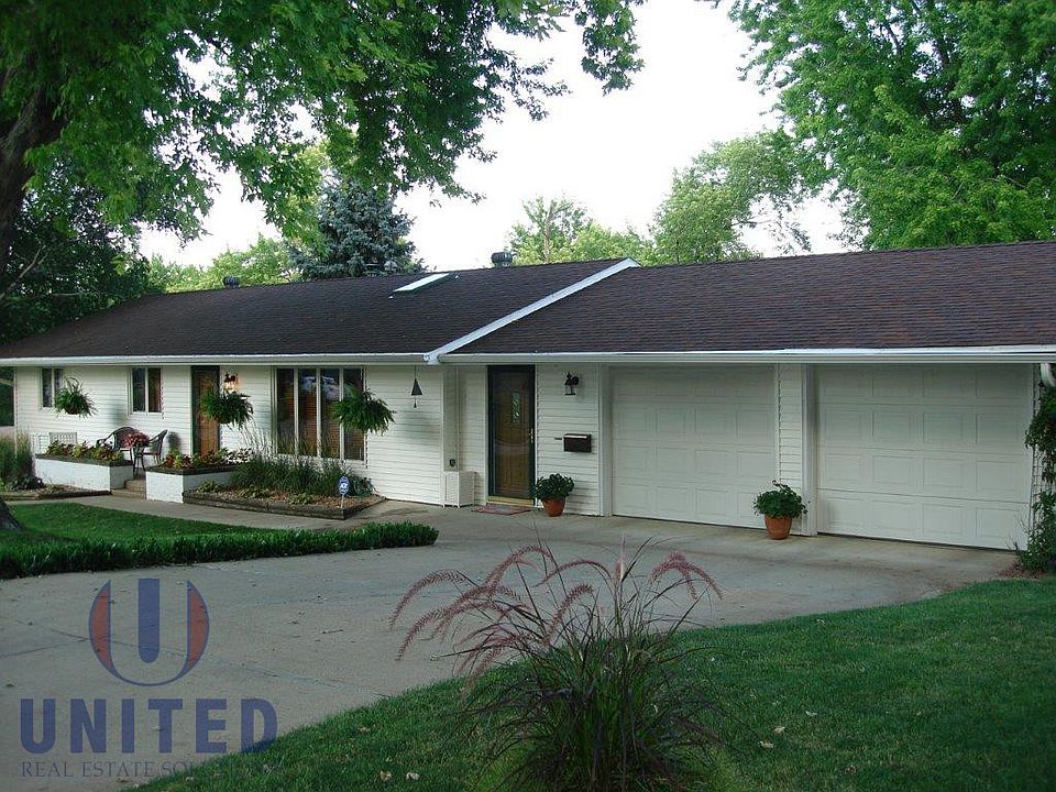1st image of 3750 Pawnee Pl